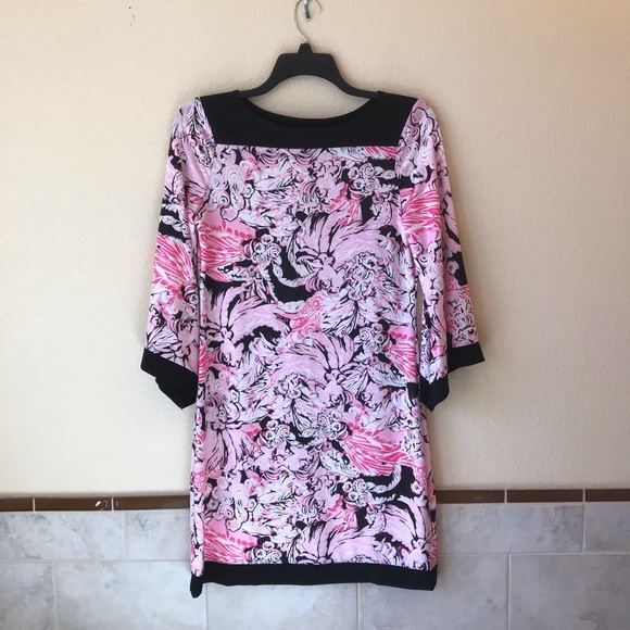 Indication by ECI Dresses & Skirts - Indication ECI Pink Floral Shift Dress Size Medium All Over Print Bell Sleeve